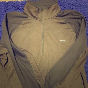 Men’s Patagonia performance baselayer capilene